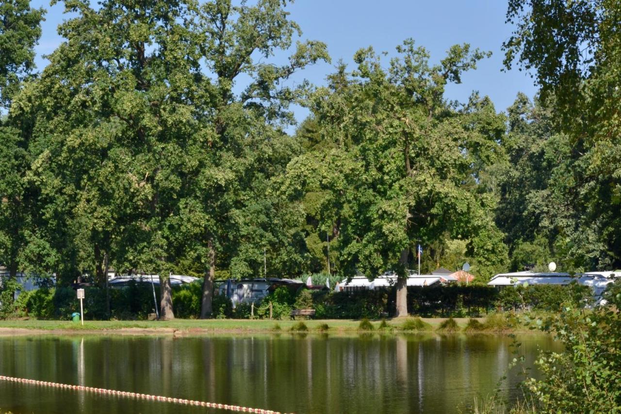 Ferienparadies Muehlenbach Hotell Soltau Exteriör bild