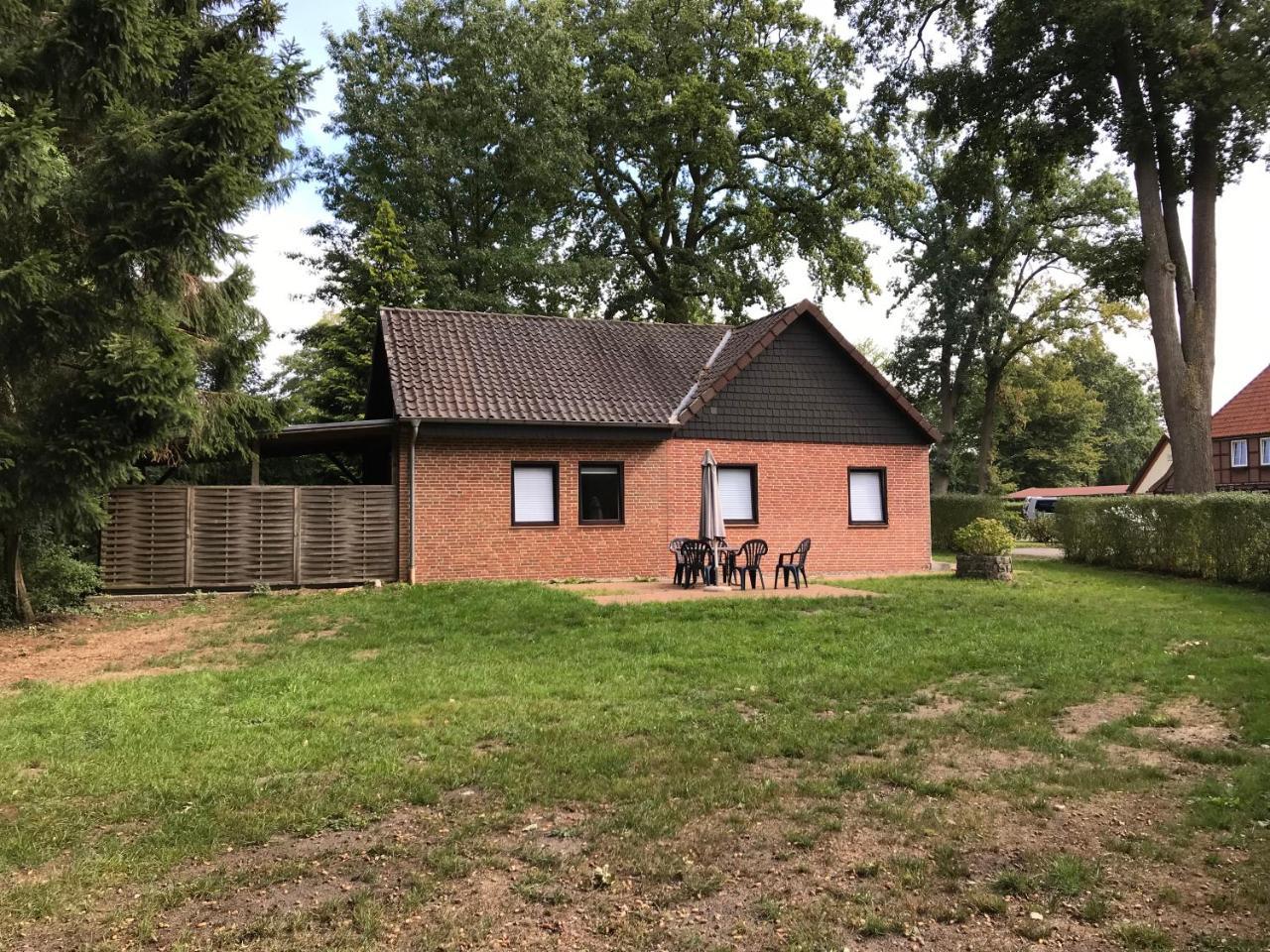 Ferienparadies Muehlenbach Hotell Soltau Exteriör bild