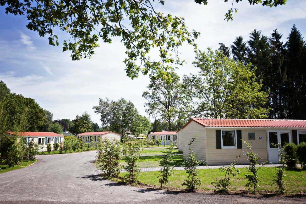 Ferienparadies Muehlenbach Hotell Soltau Exteriör bild